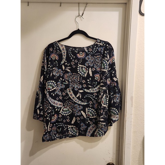 Evereve Frida Floral Size Small Navy Blue 3/4 Bell‎ Sleeve Top Cottagecore Boho - Picture 3 of 6
